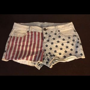Flag jean shorts